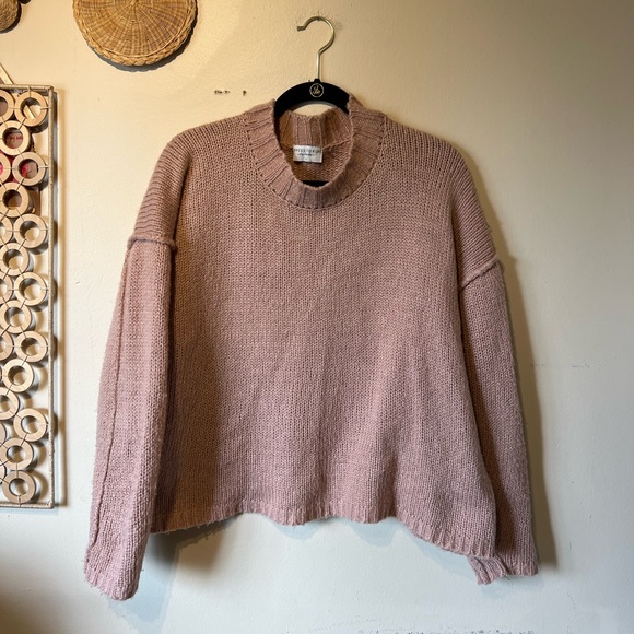 Aritzia dress forum large acrylic pink crew sweater… - Picture 1 of 6